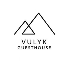 Vulyk Guesthouse