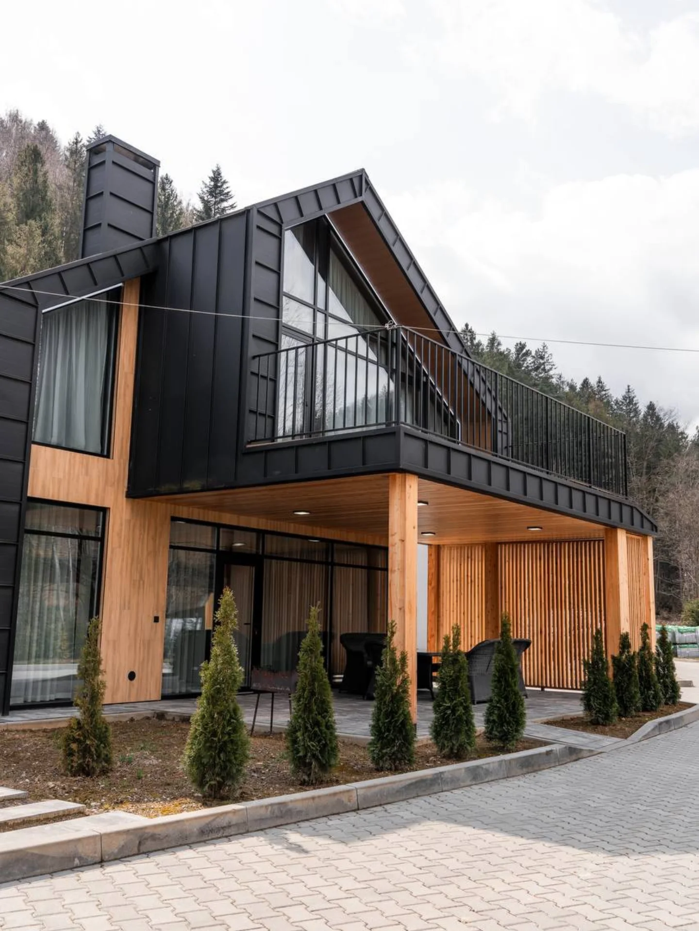Goldhill Villas